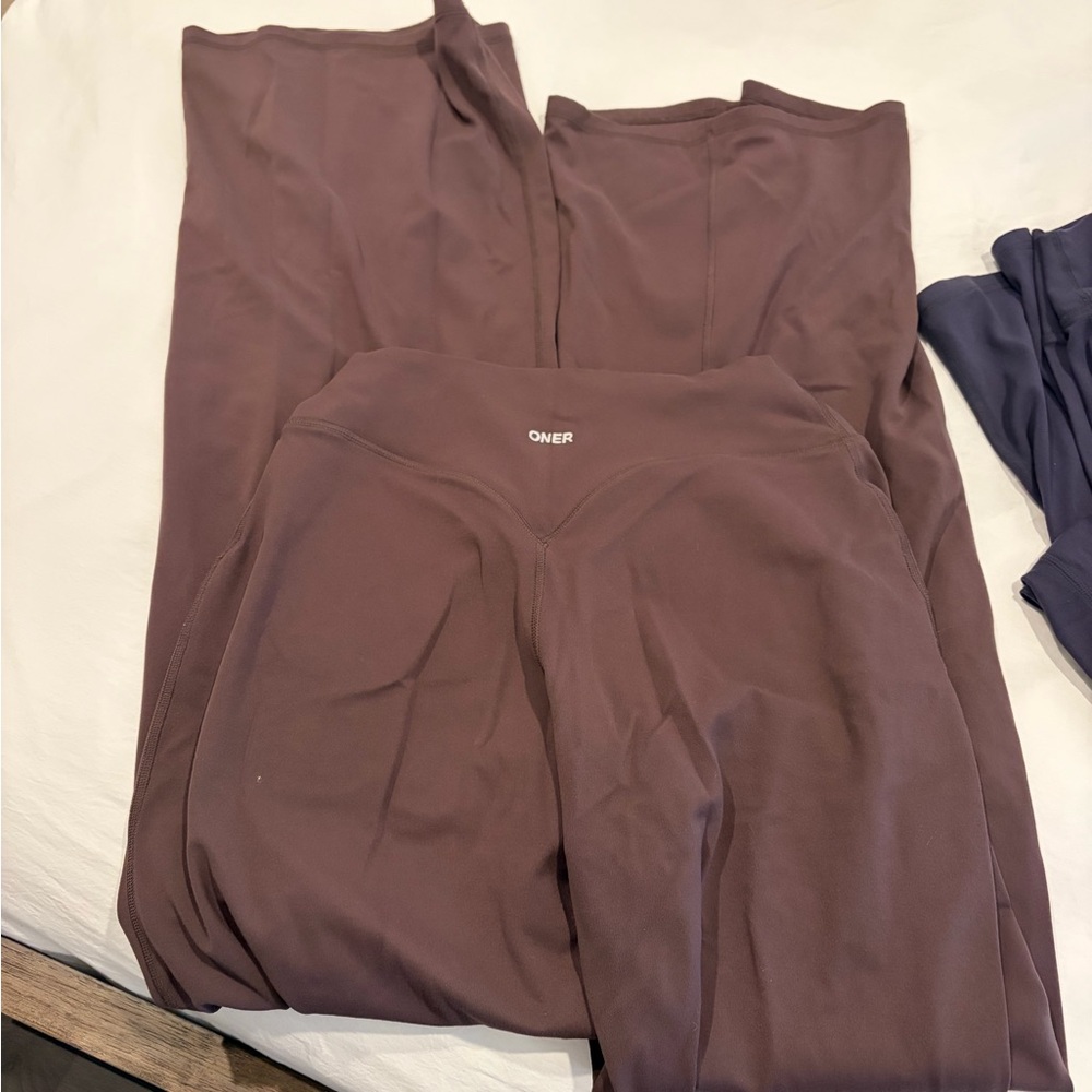 Oner Active umber brown soft motion straight leg small SHORT